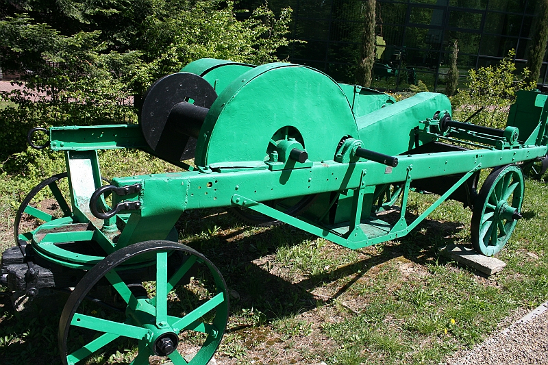 a 113